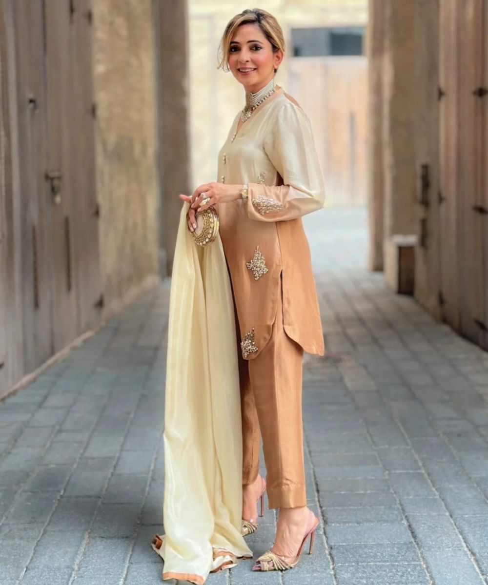 Dusky brown ombre raw silk