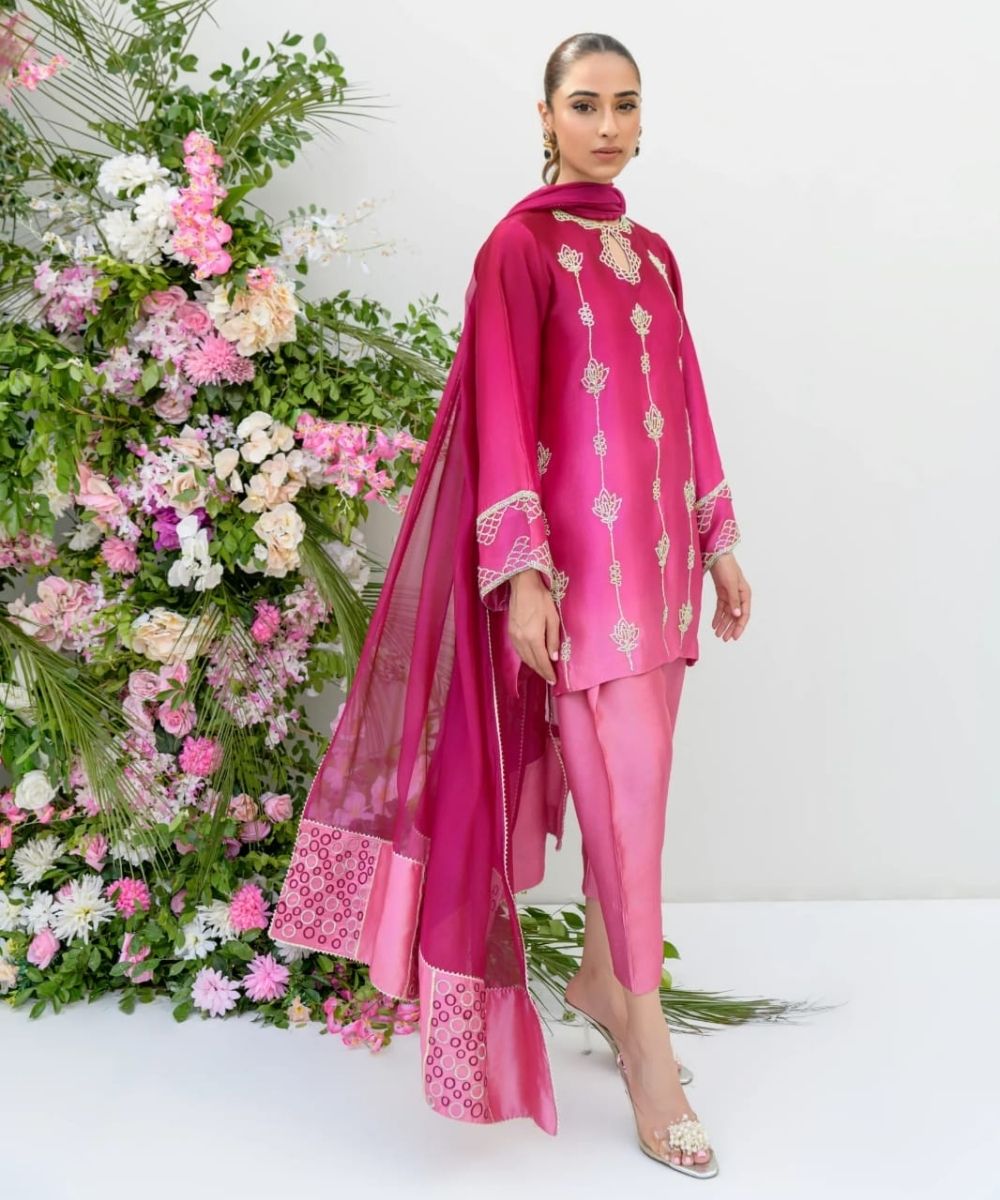 Raspberry pink Ombre