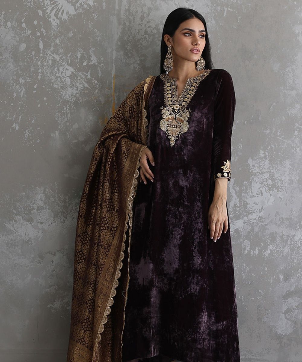 Zari purple velvel suit