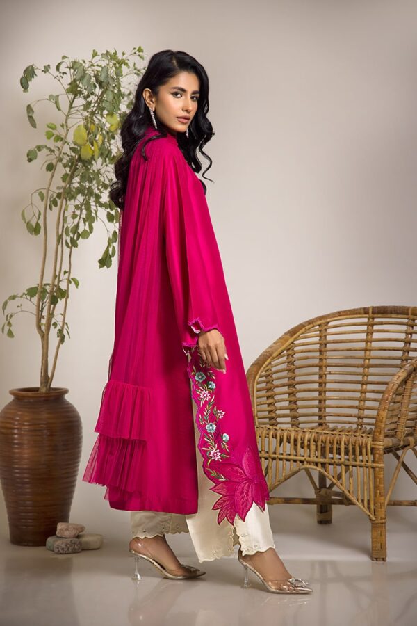 Gulabi Grace